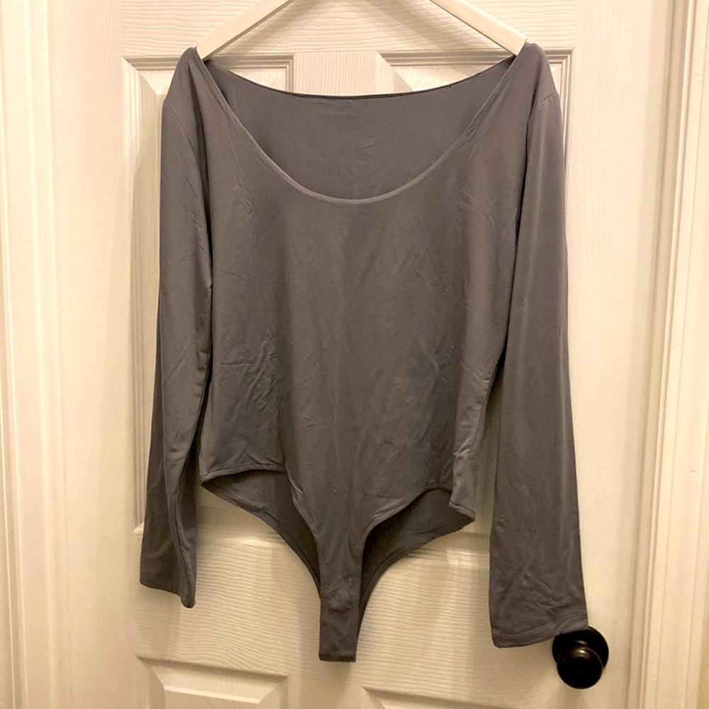 NWT Soft long sleeve round neck bodysuit 2XL